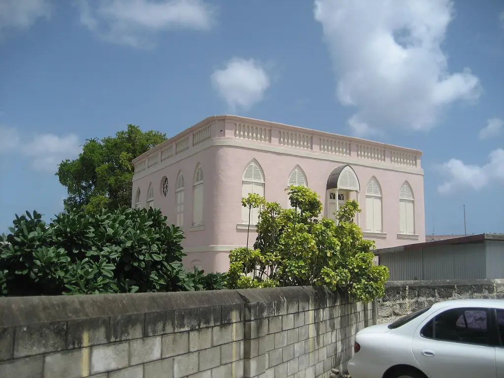 Barbados: Nidhe Israel Synagogue Street view of Nidhe Israel Synagogue in Bridgetown, Barbados. GFDL|Taken with Canon Digital IXUS 60|License migration redundant|Nidhe Is