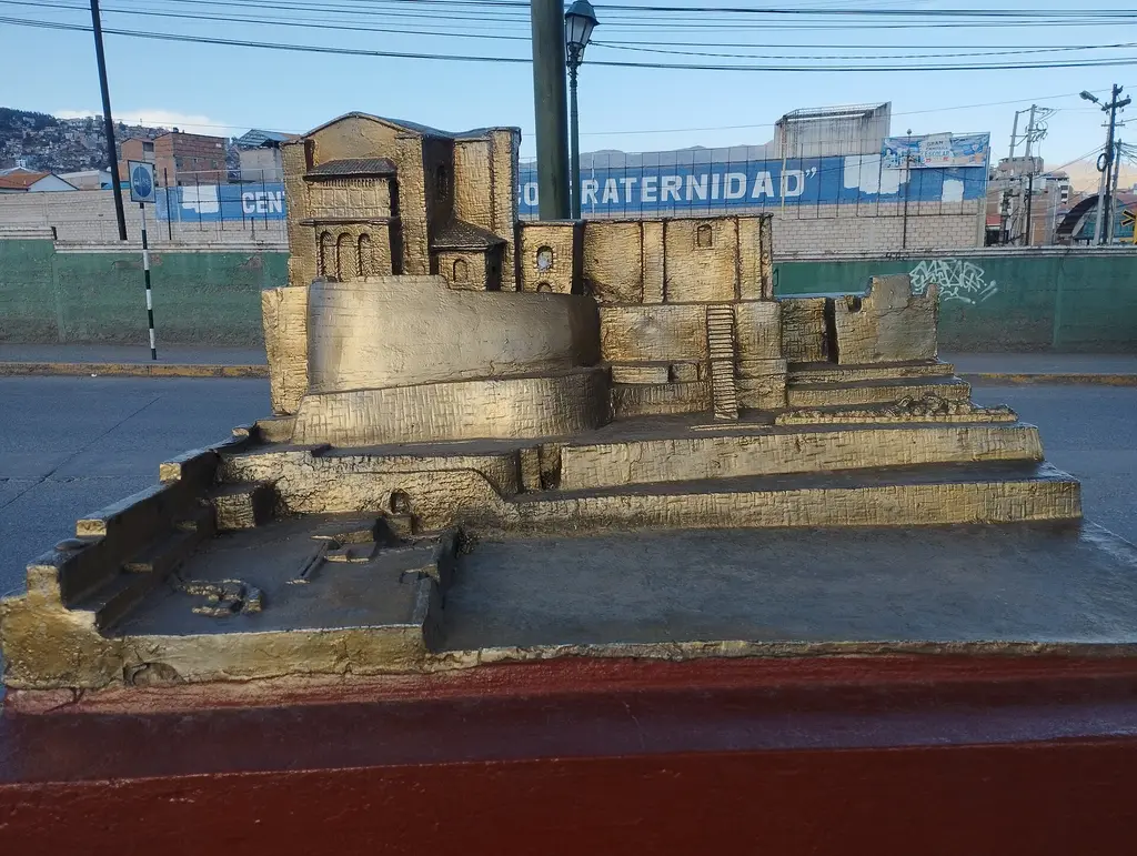 Cusco: Plaza Daniel Estrada, Cusco 10 Fotografía tomada el 4 de octubre del 2023 dentro del proyecto "Registro fotográfico de infraestructura urbana de la ciudad del C