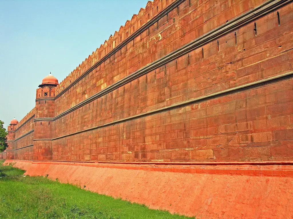 Delhi, Agra: India-0046 - Flickr - archer10 (Dennis) The Lal Quila (Red Fort) rises above a wide dry moat in the NE corner of the original city of Shahjahanabad. The walls e
