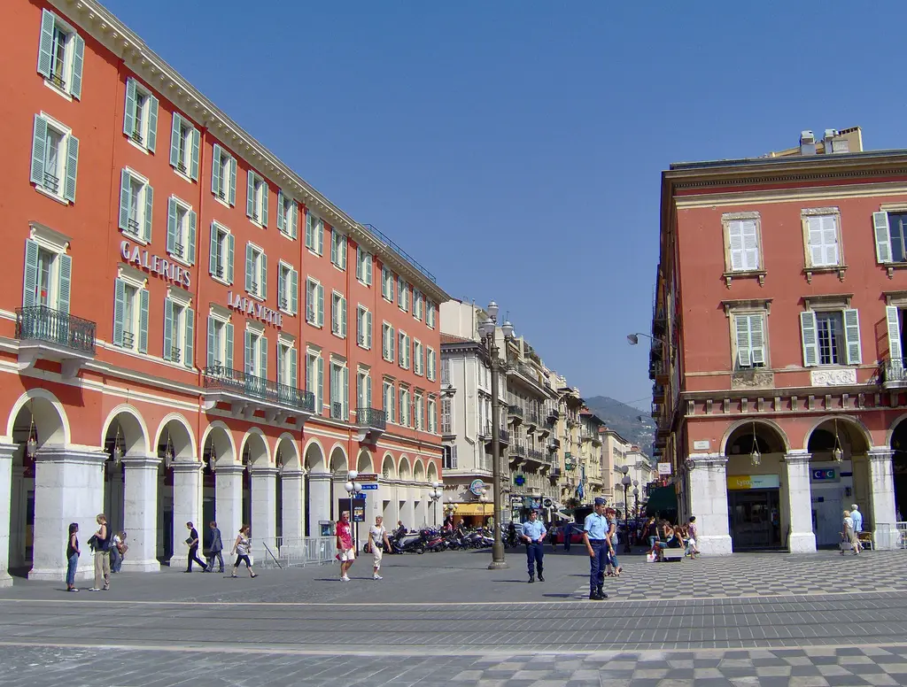 Nice: Place Masséna Nice Rue Gioffredo Massena Square, Nice, France with view on the Rue Gioffredo GFDL|Taken with HP PhotoSmart M417|CC-BY-SA-3.0,2.5,2.0,1.0|License