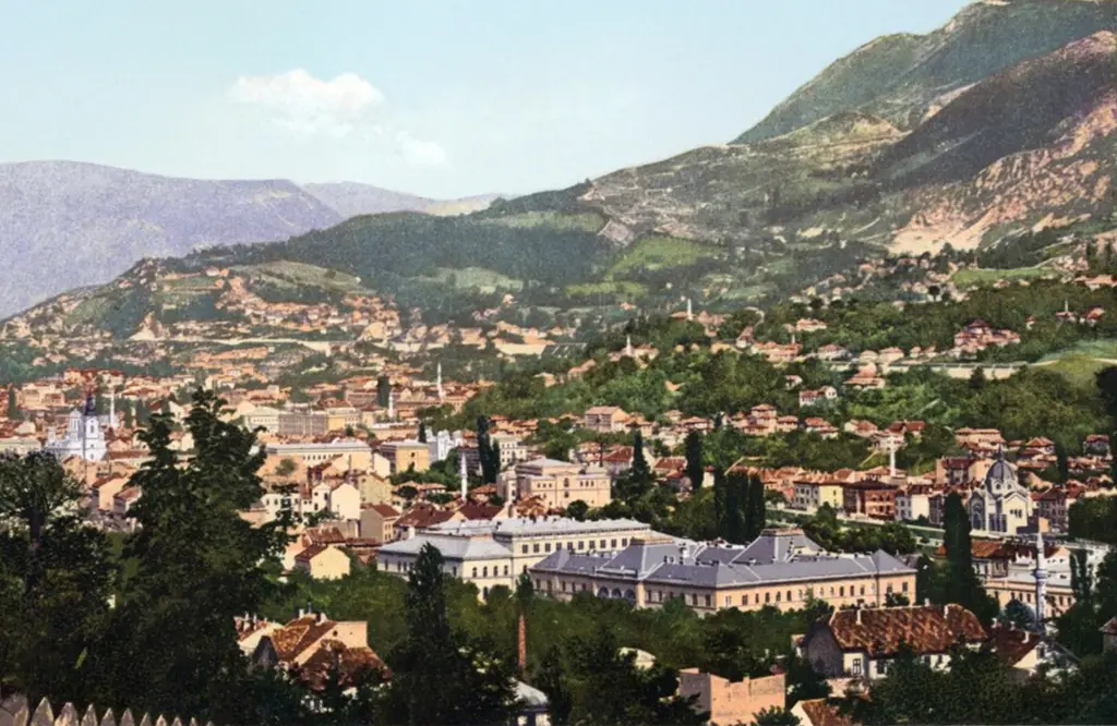 Sarajevo: Narrow-Gauge-Railway Ostbahn Sarajevo View View of Sarajevo and Bosnian Eastern Railway Bosnian Eastern railway|PD-old-70-expired|Rail transport in Bosnia and H