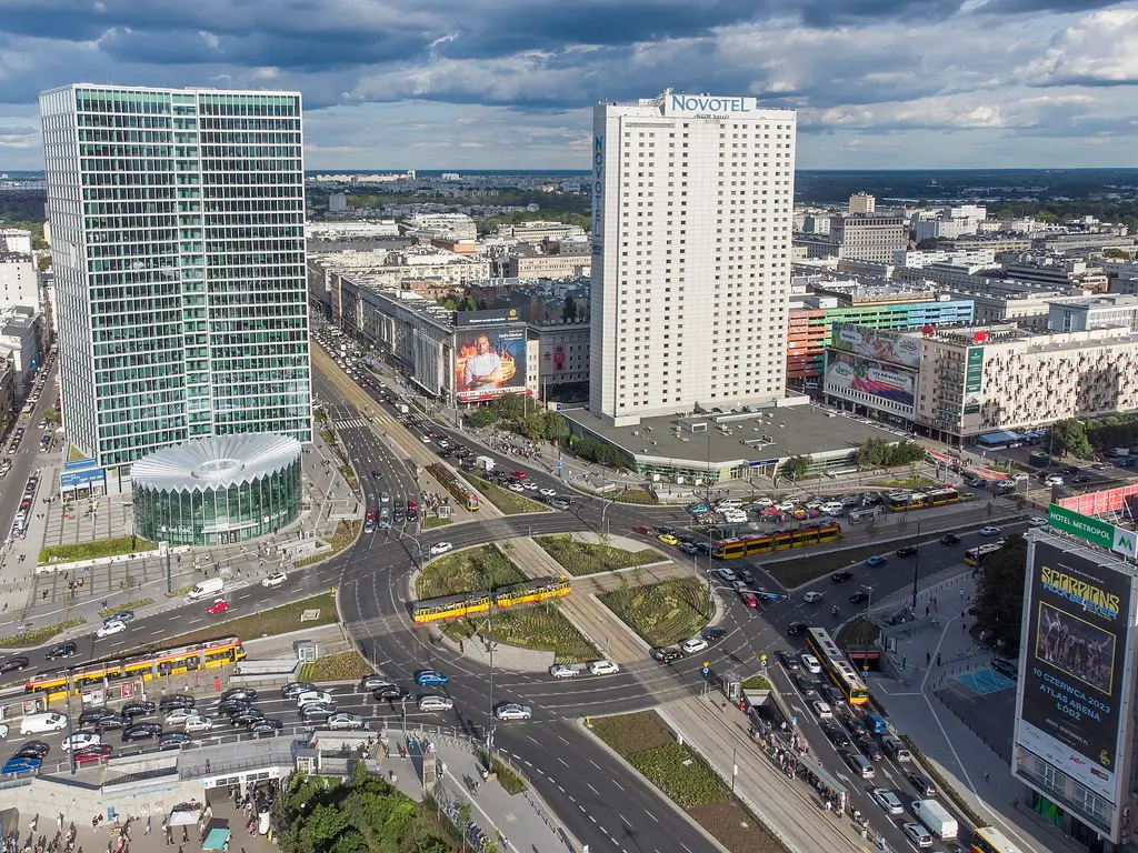 Warsaw: Rondo Dmowskiego Warsaw 2022 aerial Rondo Romana Dmowskiego w Warszawie. Widok o strony zachodniej. Taken with DJI FC7303|Dmowskiego Rondo in Warsaw|Marszałkows
